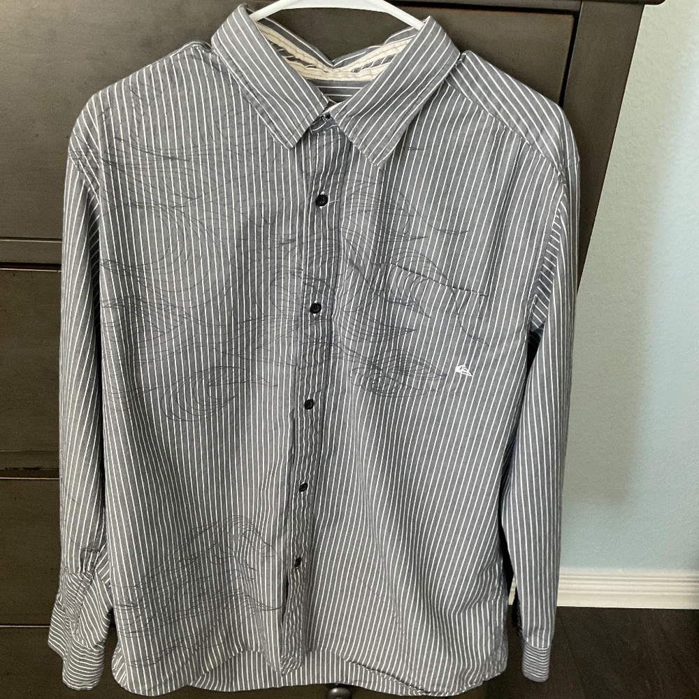 Quicksilver Wave Graphic Mens Button Down XL